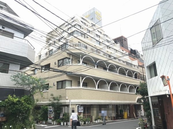 新宿ダイカンプラザシティ1